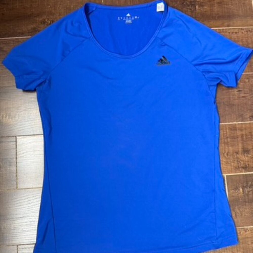 Adidas Sport T-shirt medium blue